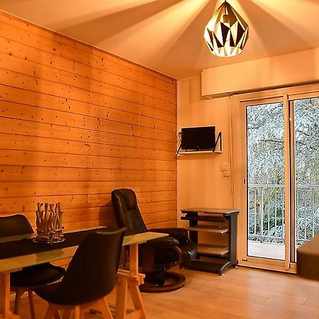 F1 Entier Cosy Style Chalet Montgeron, Proche Paris Exterior foto